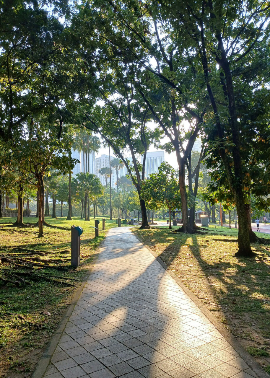 klcc-park-914x1280-1 KLCC Park, Kuala Lumpur