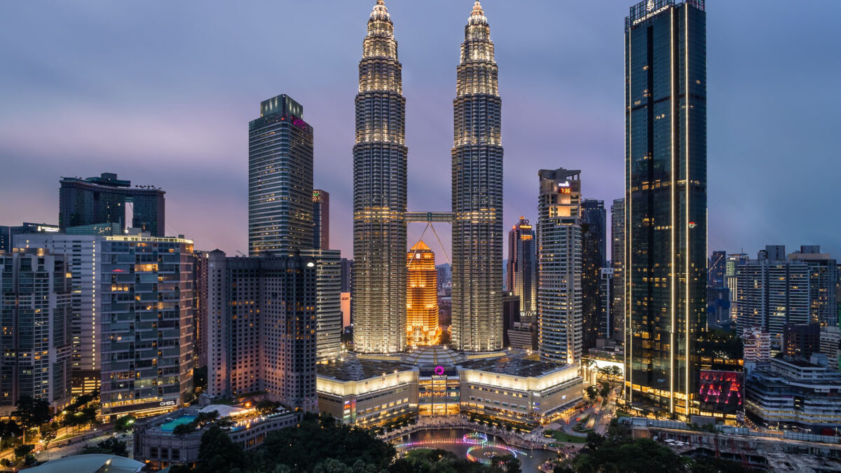 18 Best Souvenirs From Malaysia: What to Buy in Malaysia