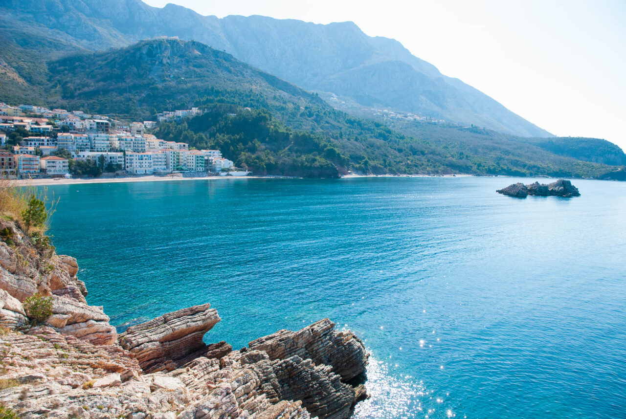 view-from-sveti-stefan-1280x857-1 View of sparkling turquoise sea from Sveti Stefan